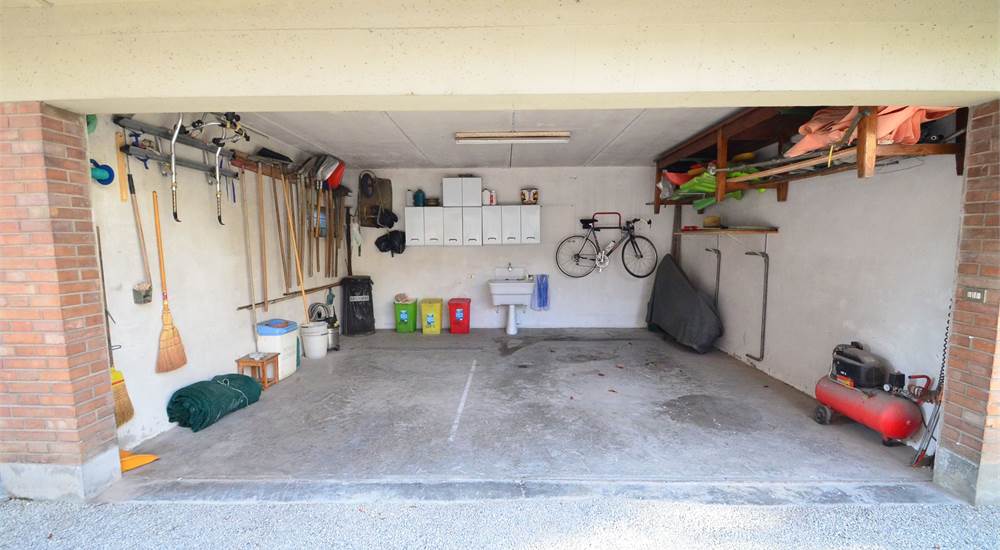 garage